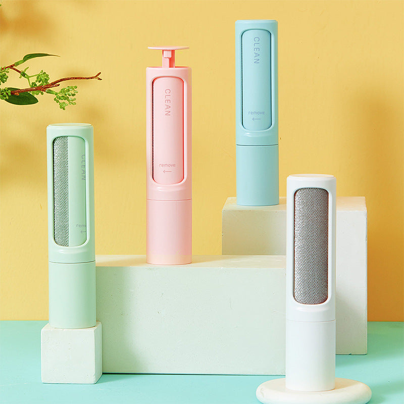 4 Reusable Pet hair Remover Brush Lint Roller. Color Blue, Pink, Green and white 